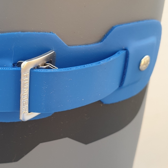 Hunter Wm's Original Tall Wellington Shadow Print Rainboots Grey, Bucket Blue  7 - Picture 12 of 16